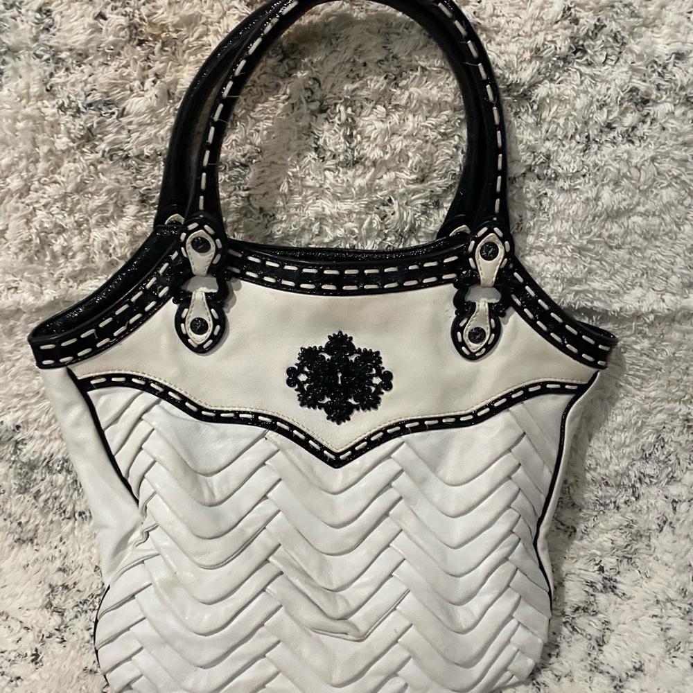 Isabella Fiore handbag